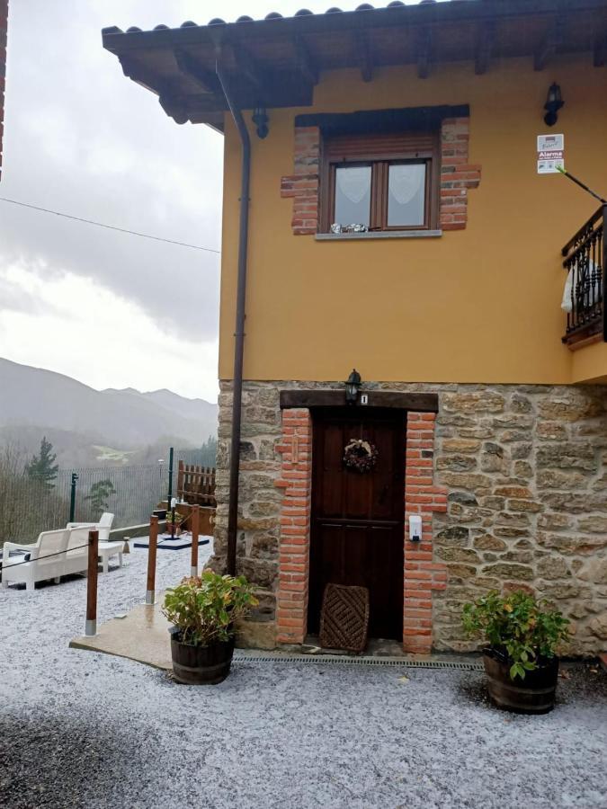 Apartamento Carroceu Rural Onís Exterior foto