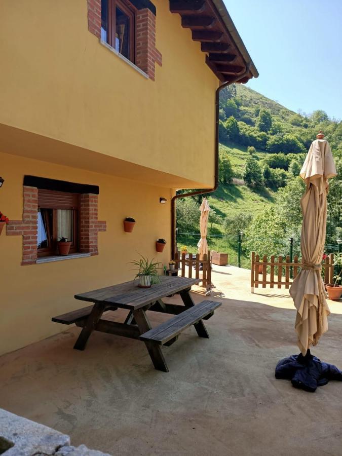Apartamento Carroceu Rural Onís Exterior foto