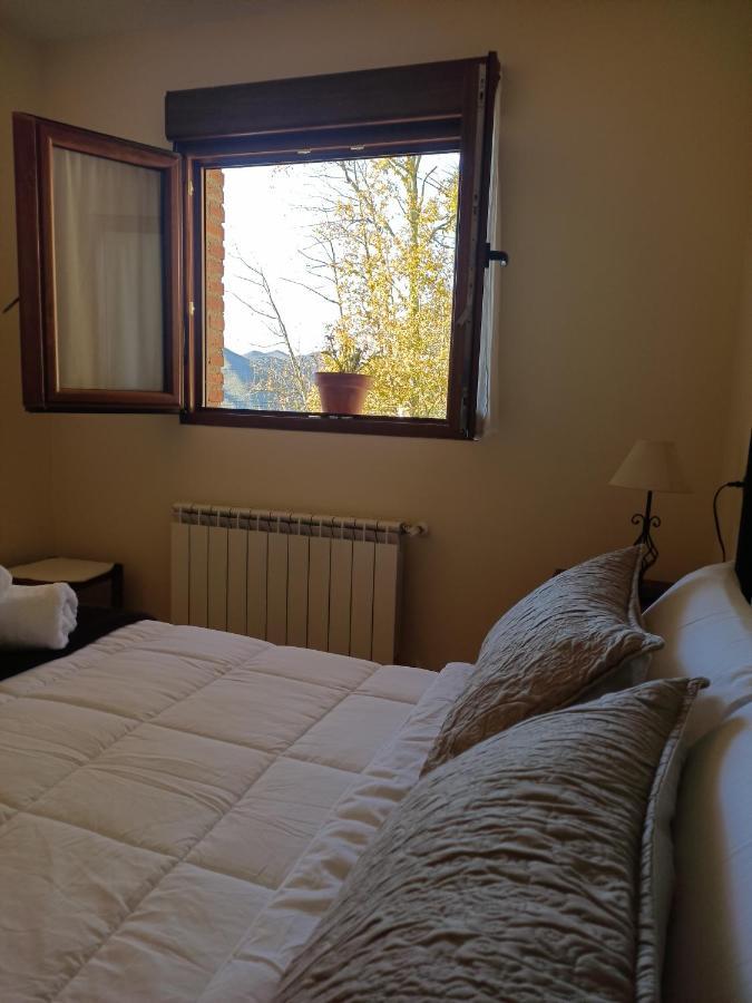 Apartamento Carroceu Rural Onís Habitación foto